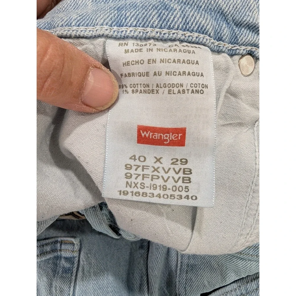 Wrangler Premium Quality Mens Jeans 40x29 Light Wash Denim Straight 97FXVVB